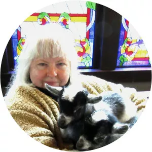 Candy Paull - Author