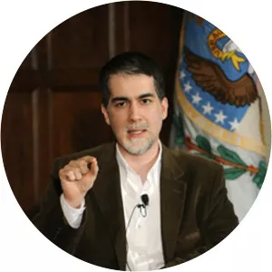 Caner Dagli photograph