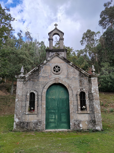 Capela do Cruceiro Quebrado