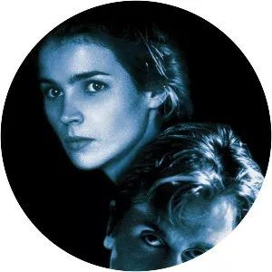 Captives - 1994 ‧ Drama/Thriller ‧ 1h 40m