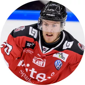 Carl Becker - Ice hockey player