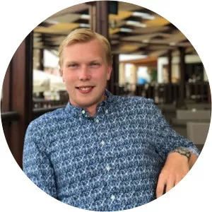 Carl Ernstig - Ice hockey player