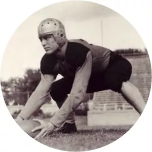 Carl Hinkle - American football player