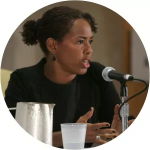 Carla Foderingham - Television presenter