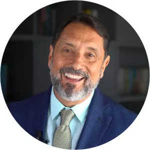 Carlos Alberto Júlio - Author