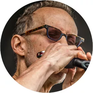 Carlos del Junco - Canadian musician