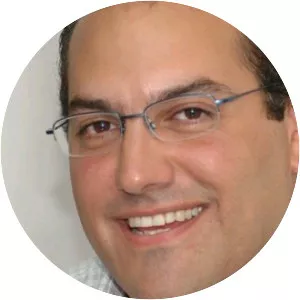 Carlos Gastón Roma - Politician