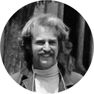 Carlos Ginzburg - Artist