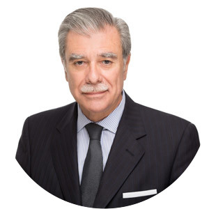 Carlos Gutiérrez - Spanish footballer