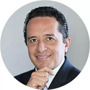 Carlos Joaquín González