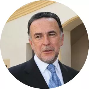 Carlos Medina Plascencia