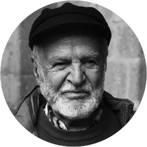 Carlos Navarrete Cáceres