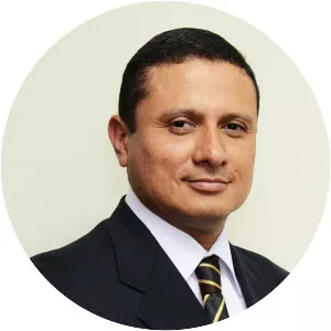 Carlos Raúl Morales