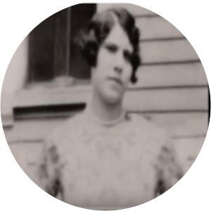 Carmela Costa Hill photograph