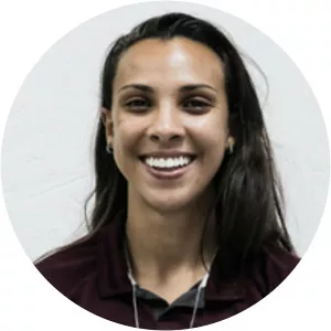 Carol Tavares - Football player