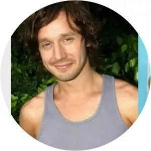 Carolina Vicuña - Benjamín Vicuña's sister