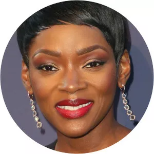 Caroline Chikezie