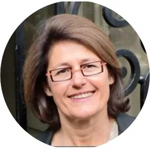 Caroline Larroche - Author