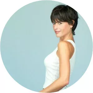 Caroline Vinciguerra - Actress