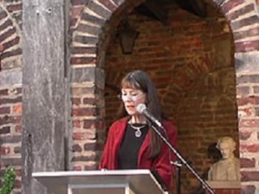 carolyn kreiter-foronda