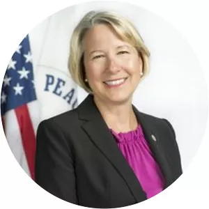 Carrie Hessler-Radelet