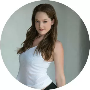 Carrie Jo Hubrich - Actress