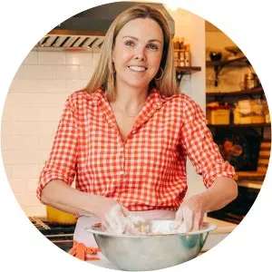 Carrie Morey - Author