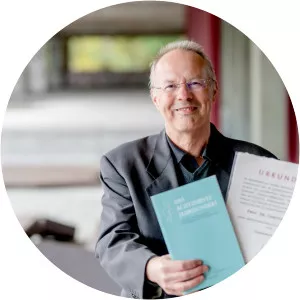 Carsten Zelle - Author