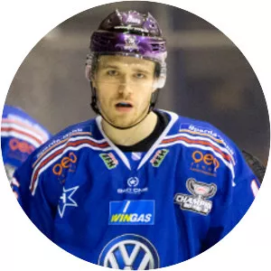 Carter Proft - Ice hockey player