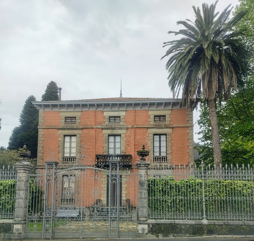 Casa de la familia Prieto - Historical landmark in Caravia, Spain
