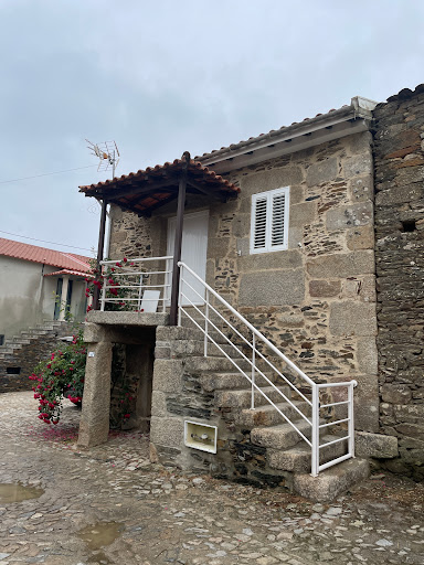 Casa do fundo do povo