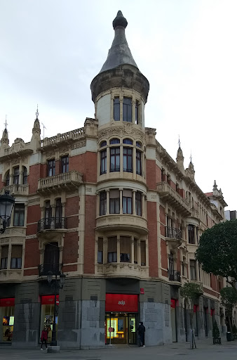 Casa Ricardo Cangas