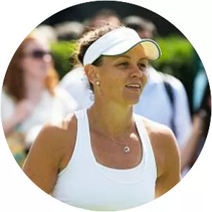 Casey Dellacqua