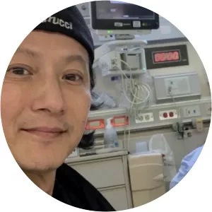 Cash Yun Lee photograph