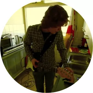 Casilofi - Musical artist