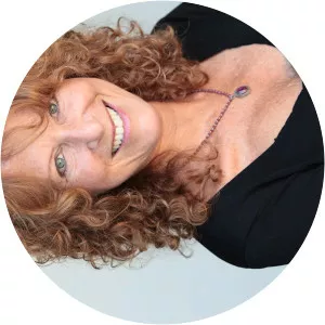 Cass Warner - Film producer ‧ Cole Hauser's mother