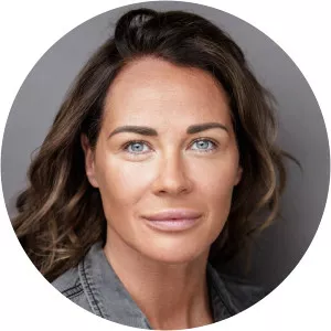 Cassie Bancroft - Actor