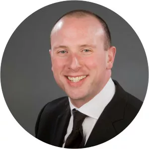 Cathal Kelly - Writer