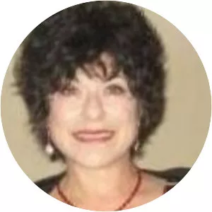 Catherine Battistone - Voice actress