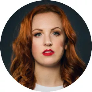 Catherine Bohart - Irish solo comedian