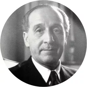 Cecil Bernstein photograph