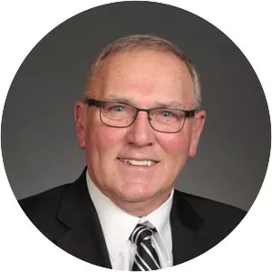 Cecil Dolecheck - Political leader