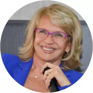 Cecilia Álvarez-Correa Glen