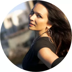 Cecilia Noël - Singer