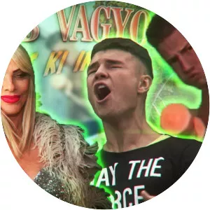 Celeb vagyok . . . ments ki innen!