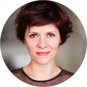 Céline Perra - Actress