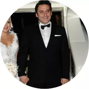 Cem Arısoy - Zahide Yetiş's husband