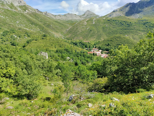 Cementerio de La Vega de Robledo