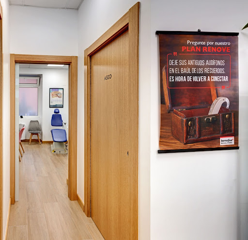 Centro Auditivo Oir - Hearing aid store in Pola de Siero, Spain