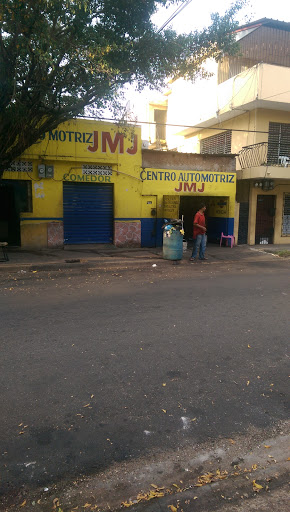 Centro Automotriz JMJ - Auto repair shop in Santo Domingo, Dominican Republic